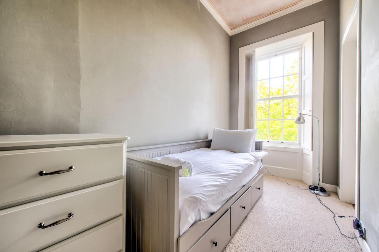 Joivy Bright & Spacious Apt In Stockbridge Edinburgh Exterior photo